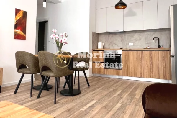 Shtepi me qera 2+1 ne Tirane - 800 Euro