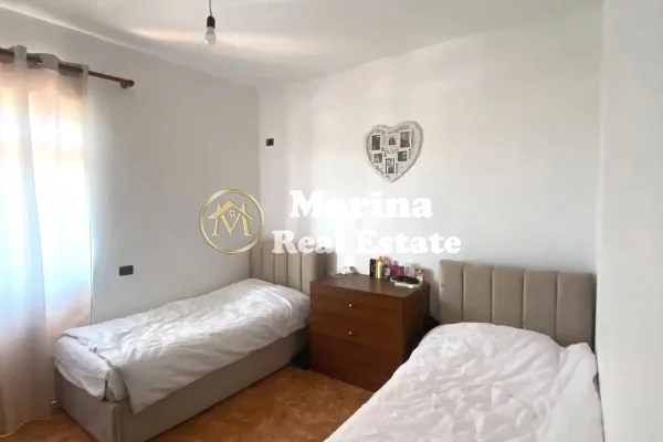 House for Rent 3+1 in Tirana - 450 Euro