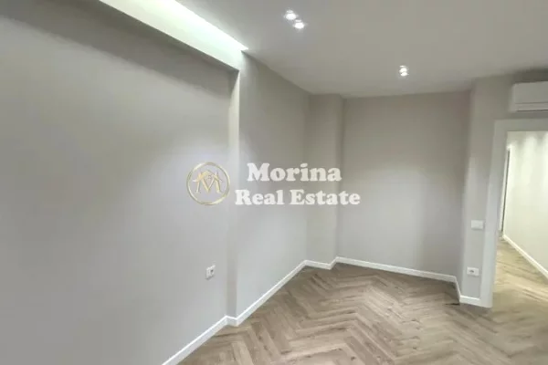 Shtepi me qera Apartament ne Tirane, 2+1, Mobilimi Bosh, pa mobiluar, Pagesa 1,100  Euro.