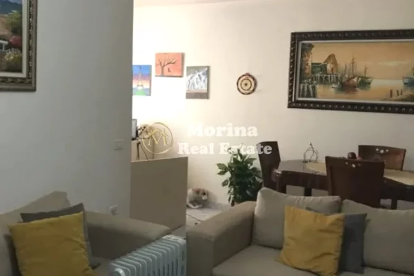 Shtepi me qera 1+1 ne Tirane - 400 Euro