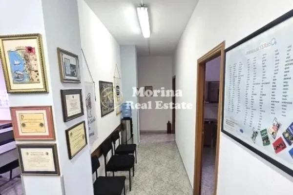 Qera, Ambient Biznesi , Rruga Bardhyl, 1400 Euro/Muaj