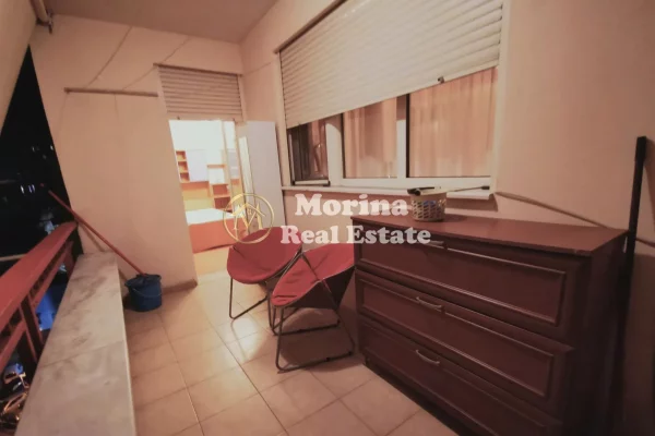 Shtepi me qera Apartament ne Tirane, 2+1, Mobilimi E mobiluar, Pagesa 900  Euro.