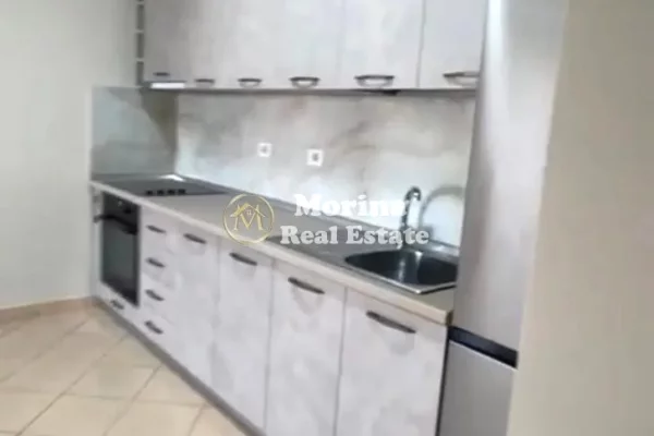 Shtepi me qera Apartament ne Tirane, 1+1, Mobilimi E mobiluar, Pagesa 450  Euro.