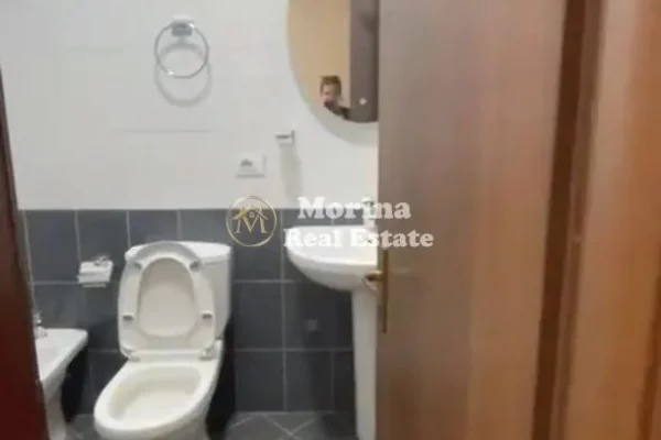 Shtepi me qera Apartament ne Tirane, 1+1, Mobilimi E mobiluar, Pagesa 450  Euro.