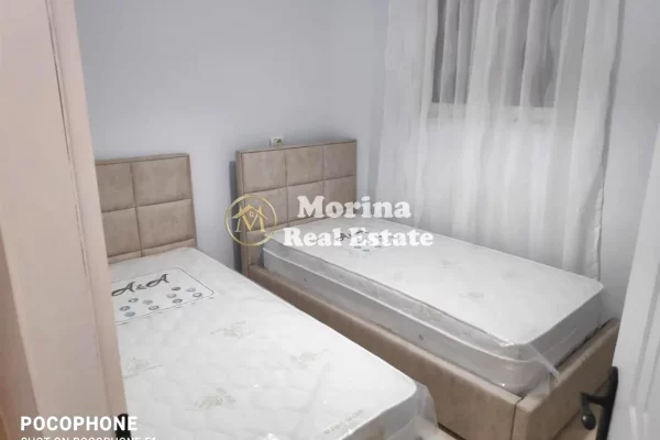 Shtepi me qera Shtepi Private ne Tirane, 2+1, Mobilimi E mobiluar, Pagesa 480  Euro.