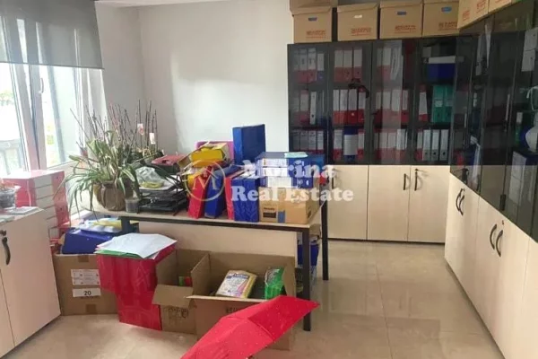 Business Property for Rent 3+1 in Tirana - 1,400 Euro