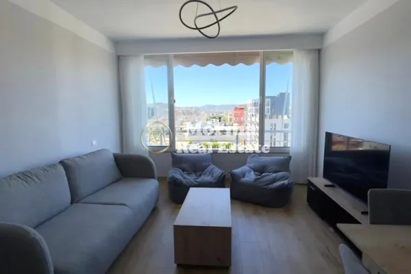 Shtepi me qera 2+1 ne Tirane - 900 Euro