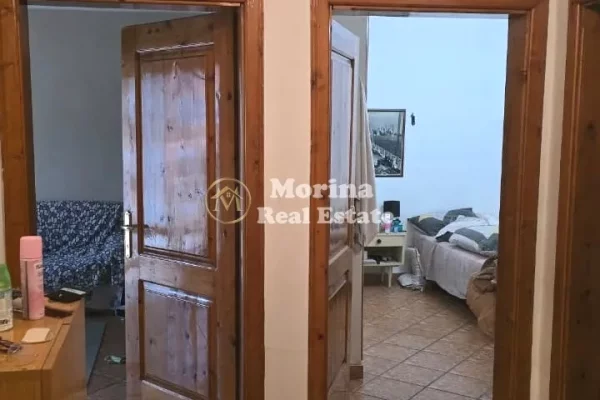 Shtepi me qera Apartament ne Tirane, 2+1, Mobilimi E mobiluar, Pagesa 500  Euro.