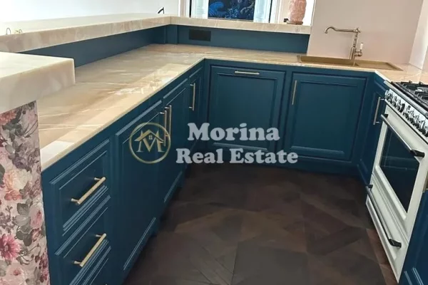 Shtepi me qera 2+1 ne Tirane - 1,800 Euro