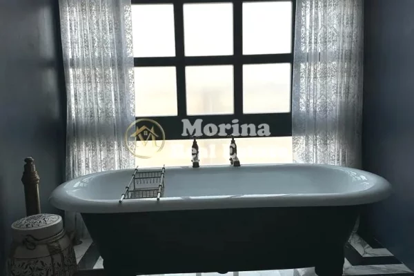 Shtepi me qera Apartament ne Tirane, 2+1, Mobilimi E mobiluar, Pagesa 1,800  Euro.