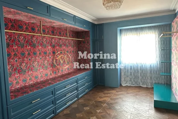 Shtepi me qera Apartament ne Tirane, 2+1, Mobilimi E mobiluar, Pagesa 1,800  Euro.