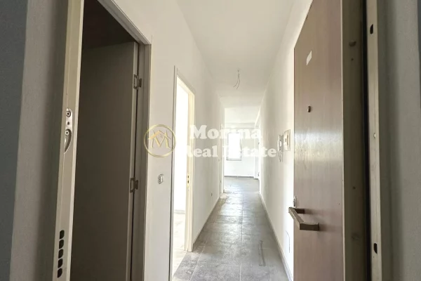 Shtepi ne shitje Apartament ne Tirane, 2+1, Mobilimi Bosh, pa mobiluar, Pagesa 238,000  Euro.