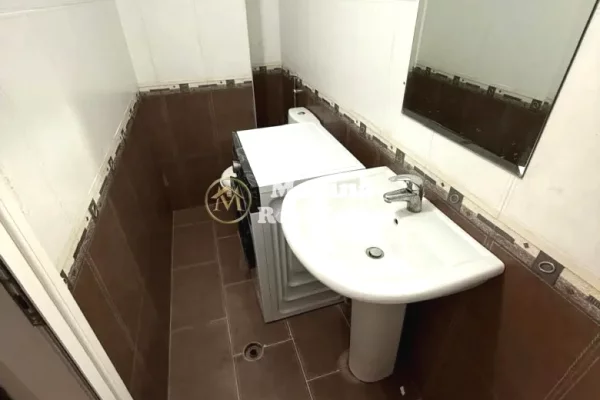 Shtepi me qera 1+1 ne Tirane - 550 Euro