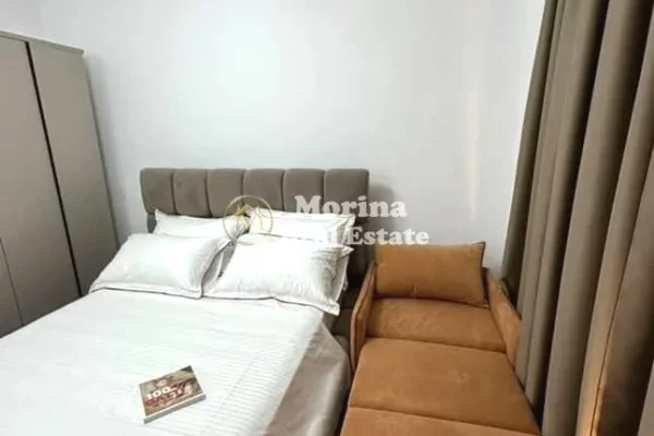 Shtepi ne shitje Vila Luksoze ne Durres, 5+1, Mobilimi E mobiluar, Pagesa 550,000  Euro.