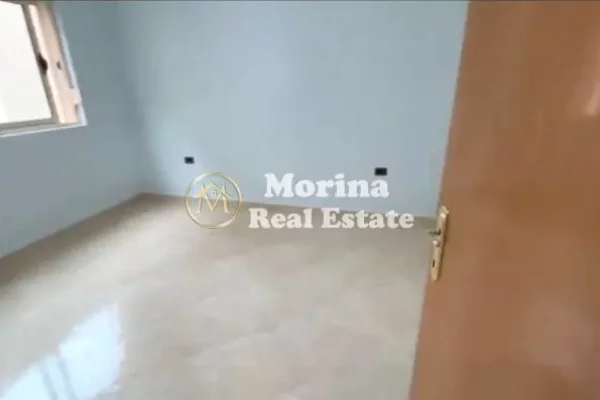 Shtepi me qera Apartament ne Tirane, 2+1, Mobilimi Bosh, pa mobiluar, Pagesa 600  Euro.