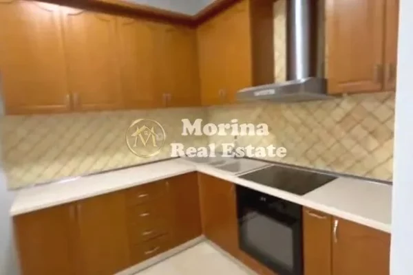 Shtepi me qera Apartament ne Tirane, 2+1, Mobilimi Bosh, pa mobiluar, Pagesa 600  Euro.