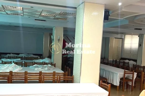 Ambient biznesi me qera 2+1 ne Tirane - 2,000 Euro