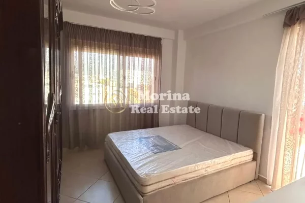 Shtepi me qera 2+1 ne Tirane - 550 Euro