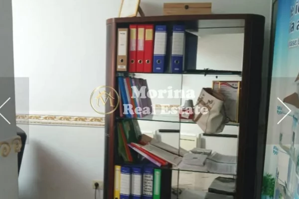 Qera, Ambient Biznesi, te 21 Dhjetori, Cmimi 450 Euro/Muaj