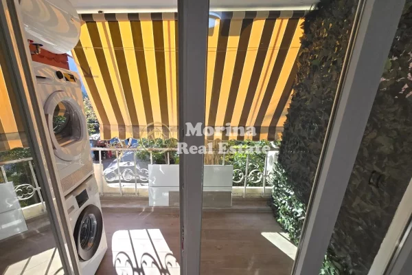 Shtepi me qera Garsoniere ne Tirane - 550 Euro