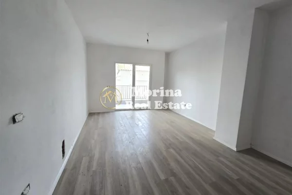 Shtepi ne shitje 1+1 ne Tirane - 126,000 Euro