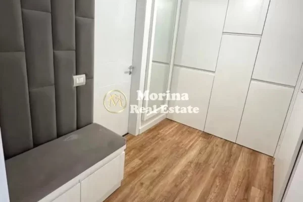Shtepi me qera Apartament ne Tirane, 2+1, Mobilimi E mobiluar, Pagesa 1,250  Euro.