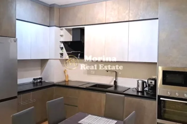 Shtepi me qera Apartament ne Tirane, 2+1, Mobilimi E mobiluar, Pagesa 1,250  Euro.