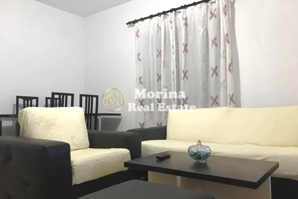 Shtepi me qera Shtepi Private ne Tirane, 1+1, Mobilimi E mobiluar, Pagesa 400  Euro.