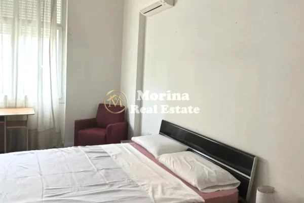 Shtepi me qera 2+1 ne Tirane - 750 Euro