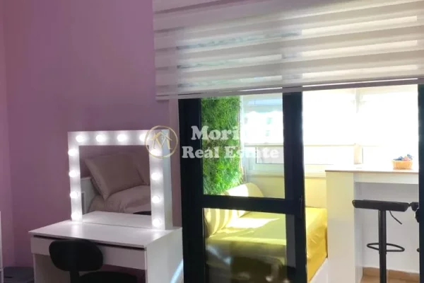 Shtepi me qera Apartament ne Tirane, 2+1, Mobilimi E mobiluar, Pagesa 850  Euro.