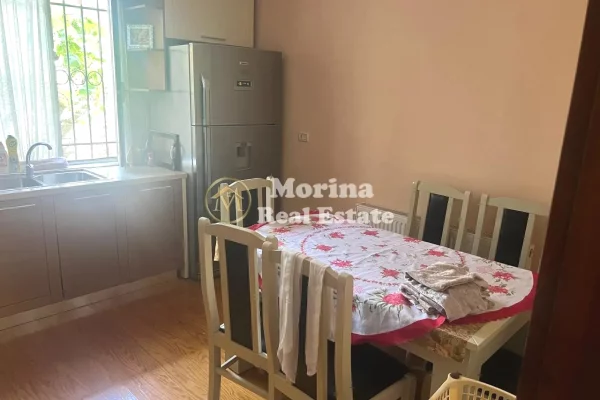 Shtepi me qera Shtepi Private ne Tirane, 1+1, Mobilimi E mobiluar, Pagesa 350  Euro.