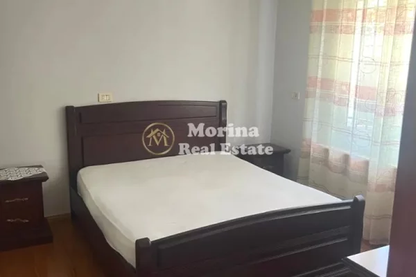 Shtepi me qera Shtepi Private ne Tirane, 1+1, Mobilimi E mobiluar, Pagesa 350  Euro.