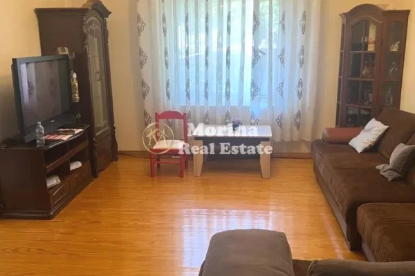 Shtepi me qera Shtepi Private ne Tirane, 1+1, Mobilimi E mobiluar, Pagesa 350  Euro.