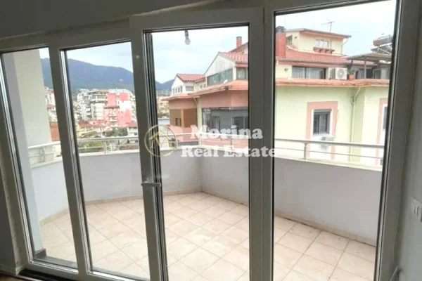 House for Sale 2+1 in Tirana - 140,000 Euro