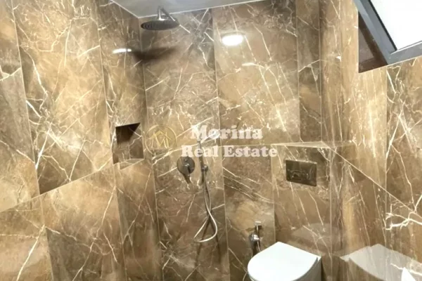 Shtepi ne shitje Duplex(shtepi me 2 kate) ne Tirane, 1+1, Mobilimi Bosh, pa mobiluar, Pagesa 85,000  Euro.