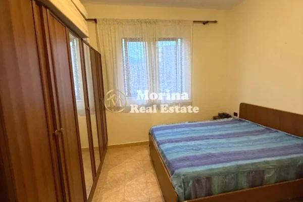 Shtepi me qera Shtepi Private ne Tirane, 1+1, Mobilimi E mobiluar, Pagesa 350  Euro.