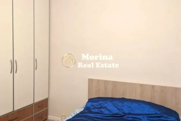 Shtepi me qera Shtepi Private ne Tirane, 2+1, Mobilimi E mobiluar, Pagesa 450  Euro.
