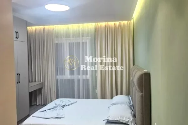 Shtepi me qera 2+1 ne Tirane - 700 Euro