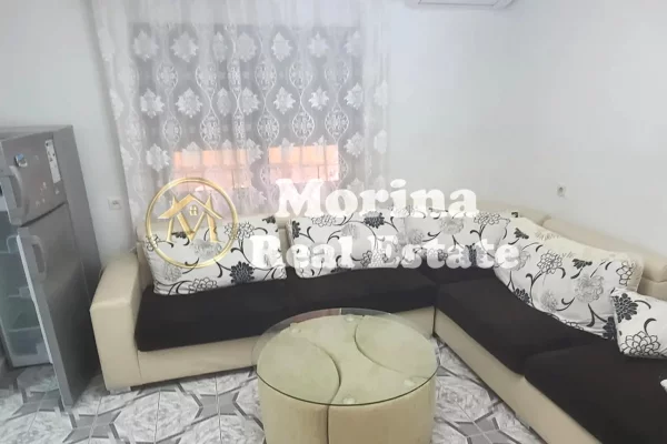 Shtepi me qera 2+1 ne Tirane - 400 Euro