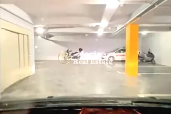 Shtepi ne shitje Apartament ne Tirane, 1+1, Mobilimi Bosh, pa mobiluar, Pagesa 196,000  Euro.