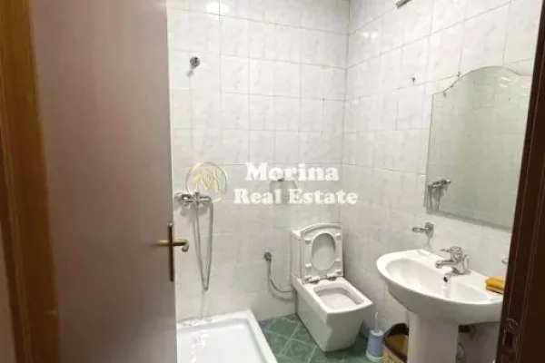 Apartment for rent in Tirana 4+1, Emty