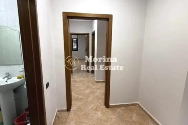 Apartment for rent in Tirana 4+1, Emty