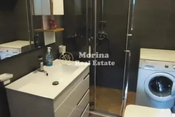 Shtepi me qera 2+1 ne Tirane - 450 Euro