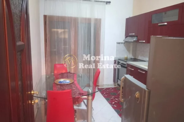 Shtepi me qera 2+1 ne Tirane - 450 Euro