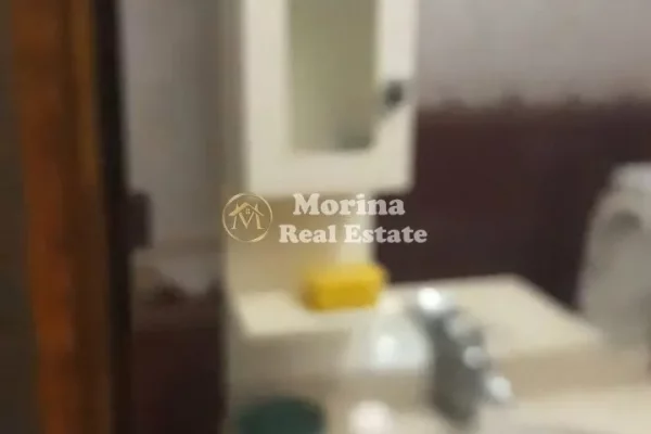 Shtepi me qera Shtepi Private ne Tirane, 2+1, Mobilimi E mobiluar, Pagesa 300  Euro.