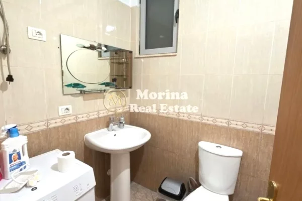 Shtepi me qera Apartament ne Tirane, 2+1, Mobilimi E mobiluar, Pagesa 550  Euro.