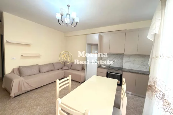 Shtepi me qera Apartament ne Tirane, 2+1, Mobilimi E mobiluar, Pagesa 550  Euro.