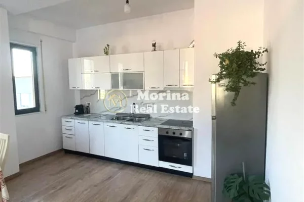 Shtepi me qera 2+1 ne Tirane - 700 Euro