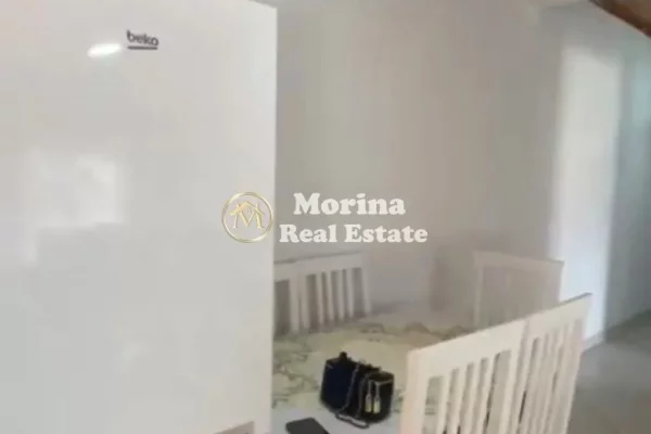 Shtepi me qera 2+1 ne Tirane - 400 Euro