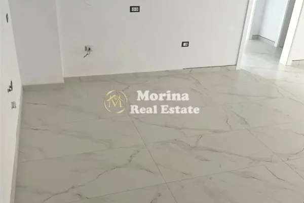 Ambient biznesi me qera 3+1 ne Tirane - 500 Euro